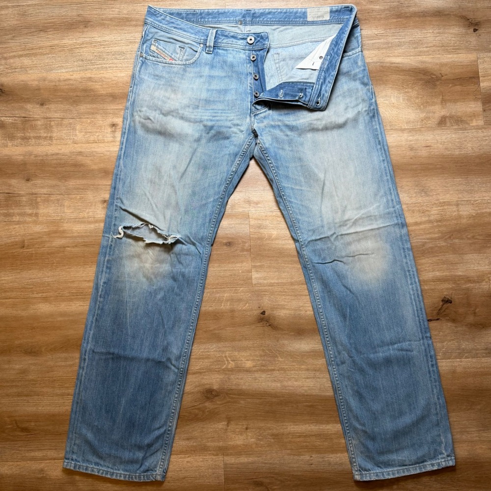 Diesel Larkee Jeans Mens 38x32 Light Blue Regular Straight Distressed 008XR